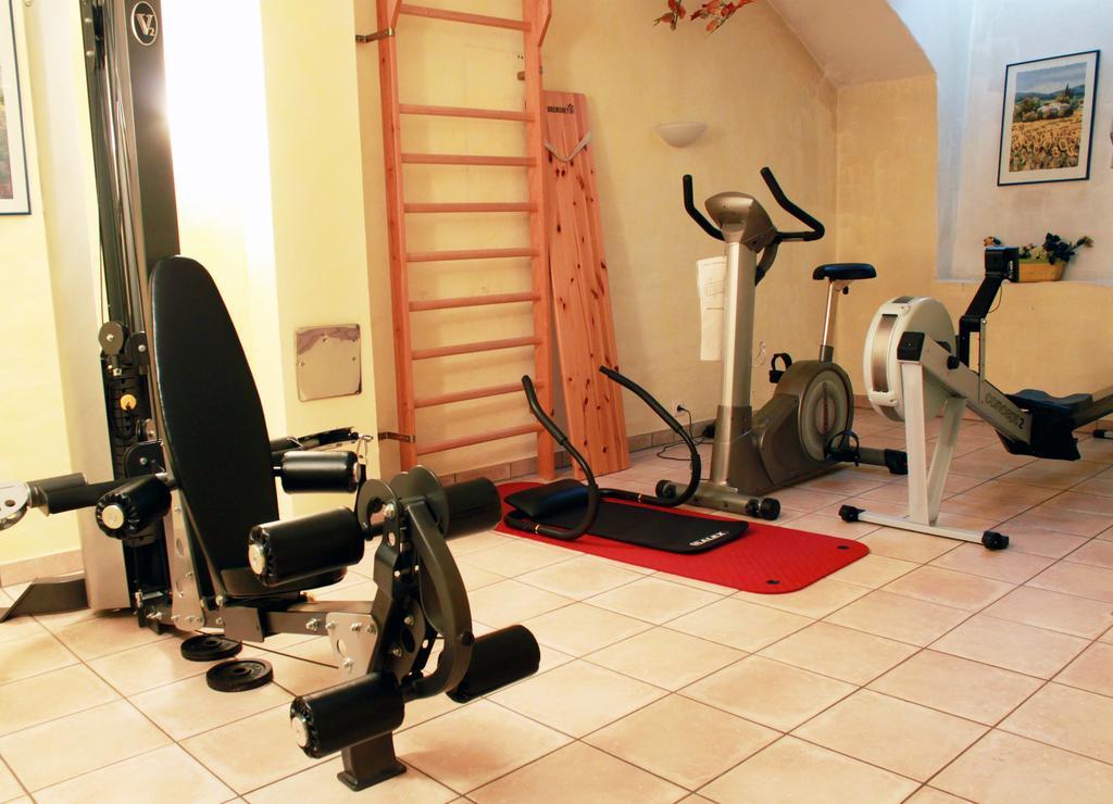 Hotel Altpradl Инсбрук Екстериор снимка