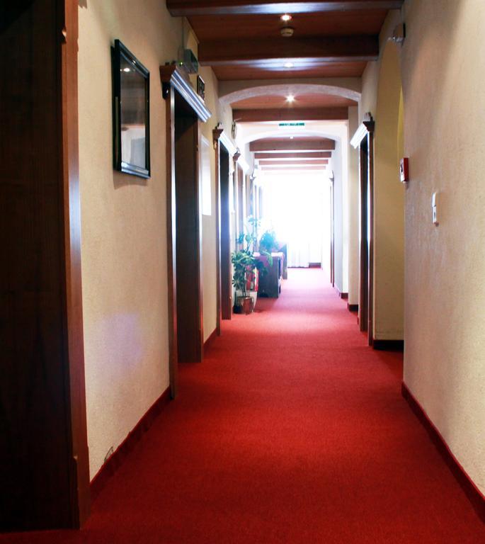 Hotel Altpradl Инсбрук Екстериор снимка